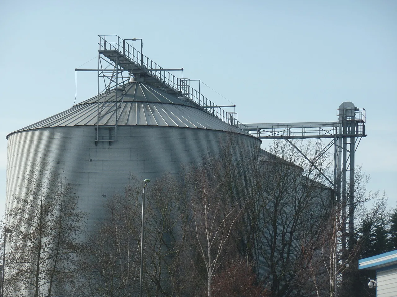 storage tank, mw photos, grain storage, corn dryer, corn storage, grain dryer, drying tank, grain storage, grain dryer, grain dryer, grain dryer, grain dryer, grain dryer. How to vet a modular storage contractor before anyone touches a wall
